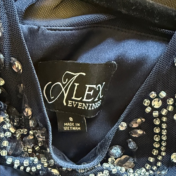 Alex Evenings - Elegant Navy Blue Evening/ Wedding Gown - Picture 3 of 6